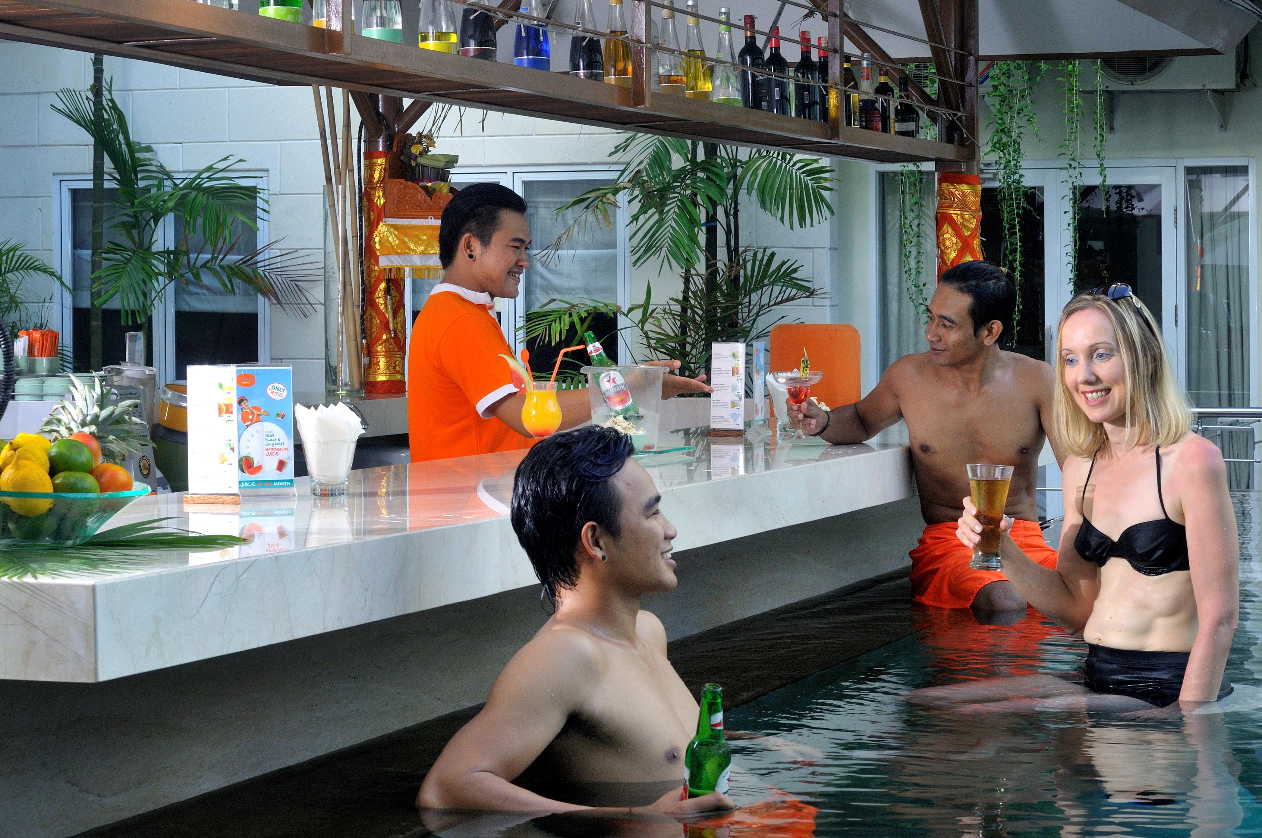 Hotel Harris & Residences Riverview Kuta, Bali